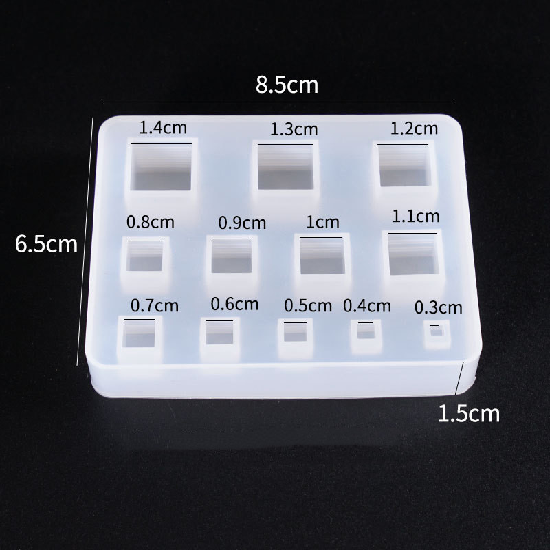 Cute beads Cube triangle Silic - Resin Art Cube ulasan dan harga